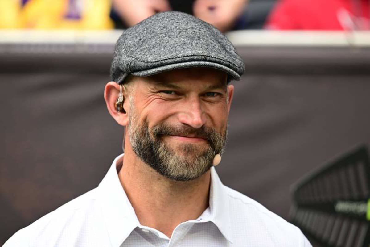 Cleveland Browns v Minnesota Vikings International Series 05/10/2025. Former Browns player Joe Thomas during the International Series match between Cleveland Browns and Minnesota Vikings at Tottenham Hotspur Stadium, London, United Kingdom on 5 October 2025. London Tottenham Hotspur Stadium London United Kingdom Editorial use only , Copyright: xDennisxGoodwinx PSI-22961-0151 ©IMAGO/Pro Sports Images