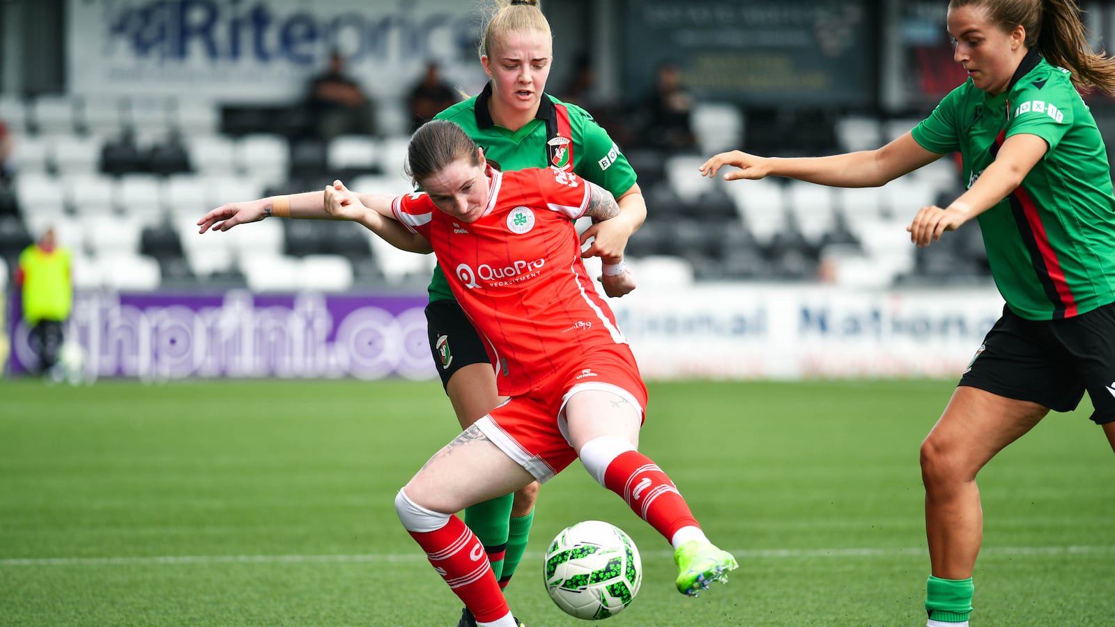 PACEMAKER PRESS BELFAST 05–07-26
Boyle Sports Women’s League Cup 
Final
Glentoran v Cliftonville
Emma McMaster of Glentoran tackles Kirsty McGuinness of Cliftonville during this Afternoon’s Final at Seaview, Belfast.

Photo - Andrew McCarroll/ Pacemaker Press