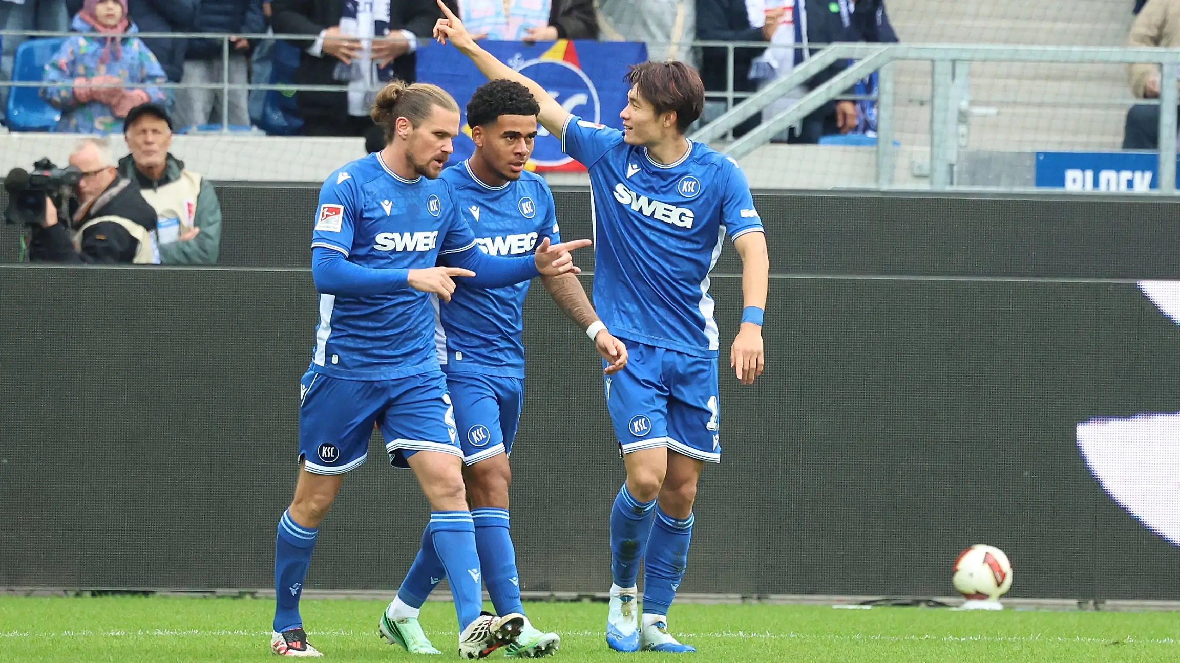 epi_1091652282_IMAGO SPORT_imago sp 1018 13560001 1084703178.jpg_Fussball 2.Bundeslig.jpg
