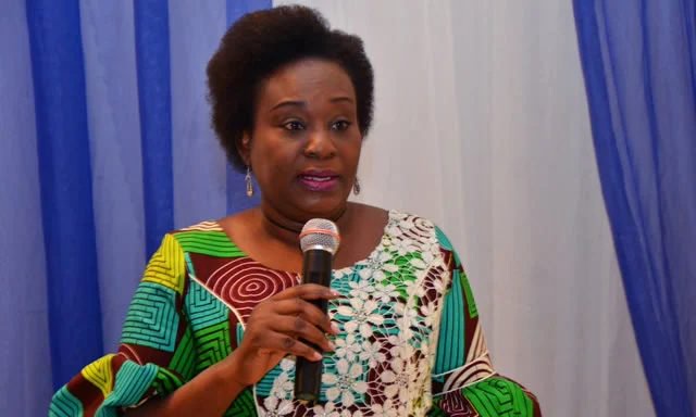 Grade Level 12 Civil Servants, Others To Resume On December 1