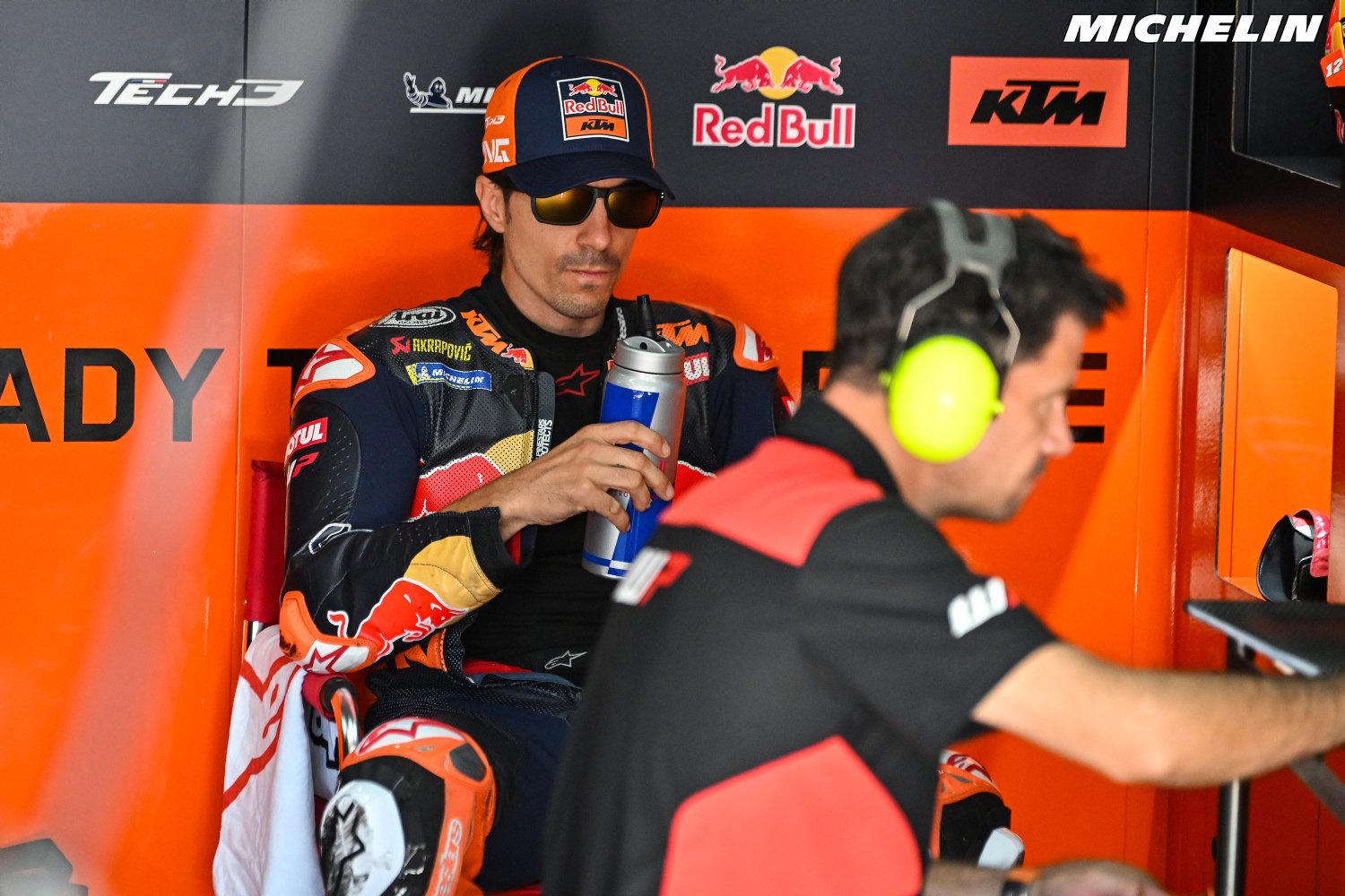 Ducati dément le rôle de pilote d’essai de Maverick Vinales pour 2027 malgré les rumeurs.