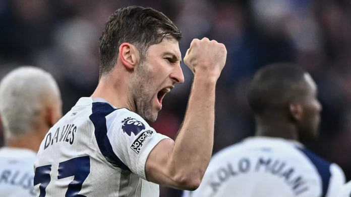 ben-davies-is-grateful-for-fan-support-after-sunderland-strike