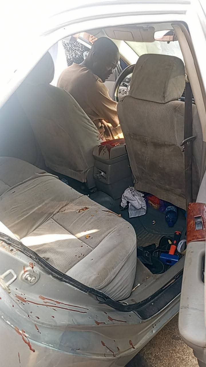 Armed robbers trail man to bank in Minna, snatch N10m from him