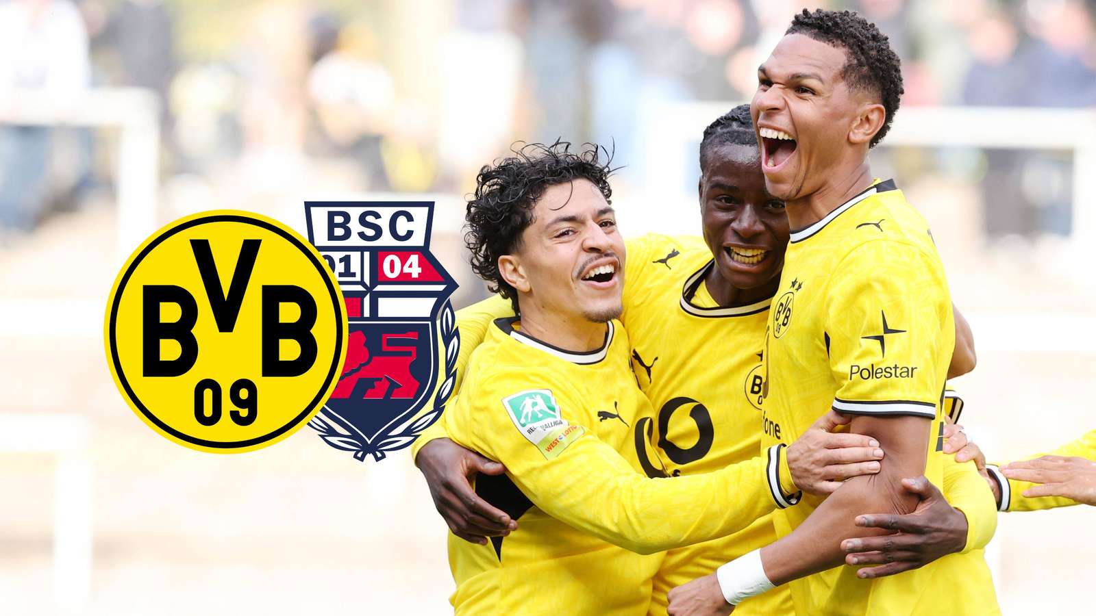 Ayman Azhil (l.) Daniel Gabriel Nsumbu (m) und Kevin Mutove jubeln über ein BVB-II-Tor.