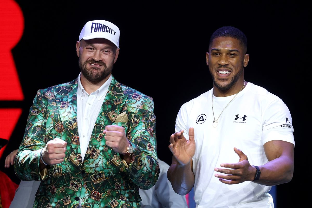  Tyson Fury and Anthony Joshua