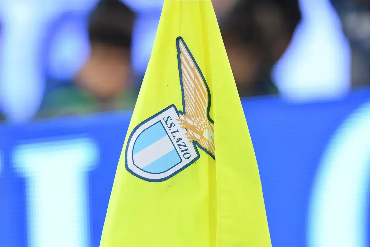 Lazio make move to sign former Manchester United attacker