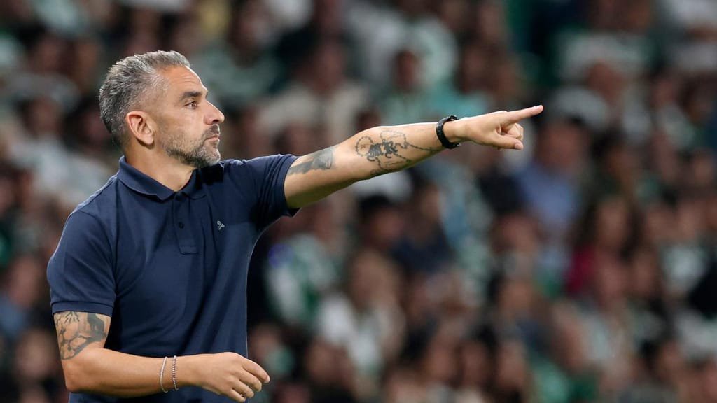 Rui Borges no Sporting-Alverca (LUÍS FORRA/EPA)