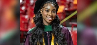 Teen graduates after earning doctoral degree at age 17
