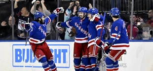 Artemi Panarin scores 49th goal as Rangers beat Senators 4-0 to clinch Presidents’ Trophy