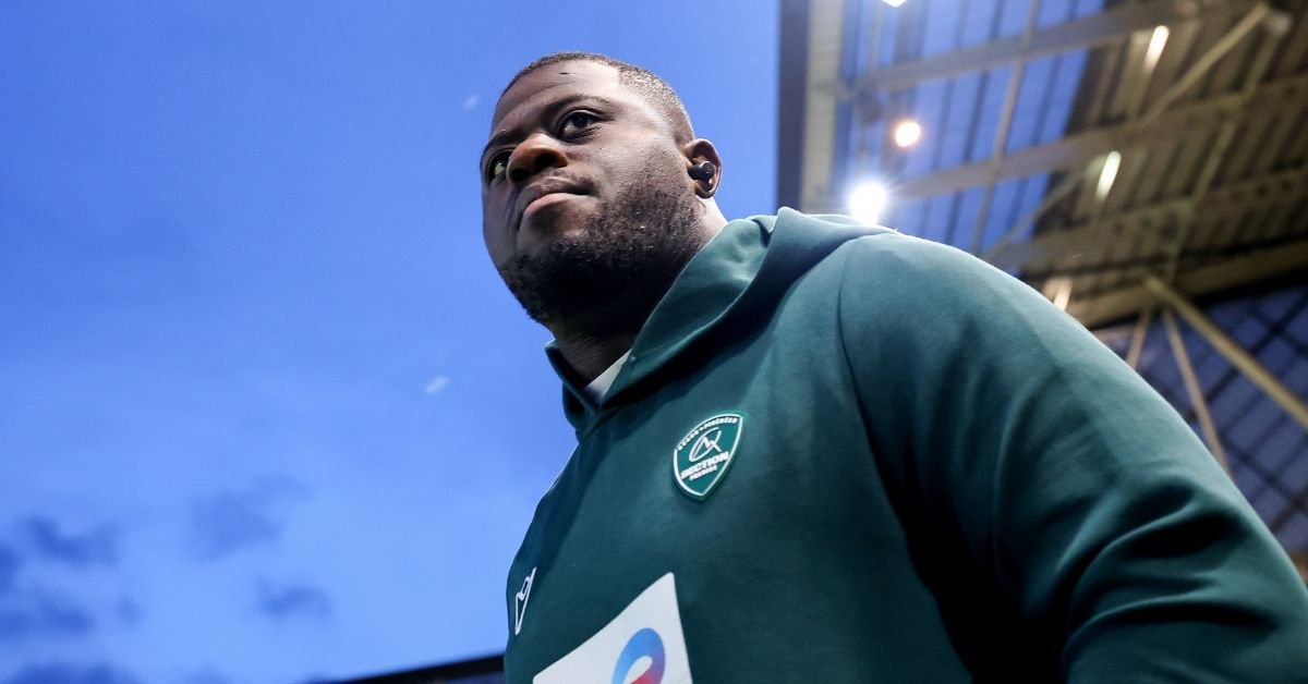 Appelé chez les Bleus par Fabien Galthié en 2022, Daniel Bibi Biziwu peine aujourd'hui à jouer à Pau. Le Racing 92 devrait lui offrir une nouvelle opportunité. ©INPHO/Ryan Byrne