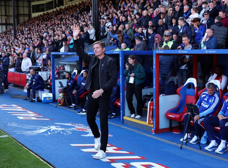 LONDON, ENGLAND - OCTOBER 11: Oliver Glasner, Manager of Nottingham Forest, acknowledges the fans before the Premier League 2026/27 match between Crystal Palace FC and Nottingham Forest FC at Selhurst Park on October 11, 2026 in London, England. (Photo by Julian Finney/Getty Images)