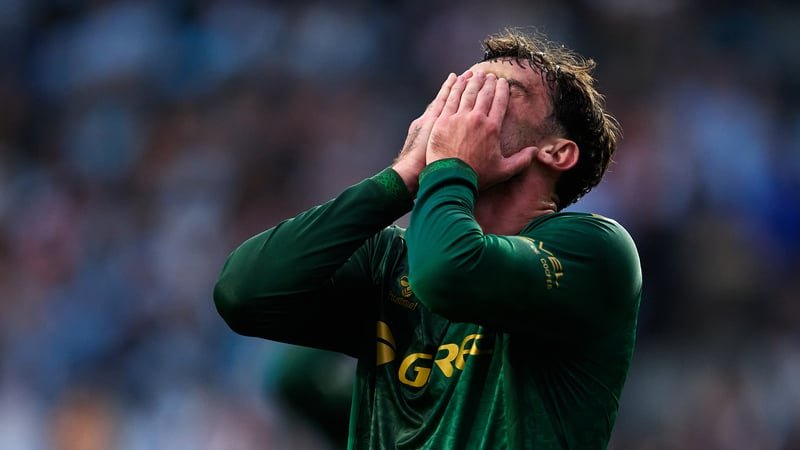 VIGO, SPAIN - OCTOBER 25: Troy Parrott of Real Betis Balompie reacts during the LaLiga EA Sports 2026/27 match between RC Celta de Vigo and Real Betis Balompie at Estadio Abanca-Balaidos on October 25, 2026 in Vigo, Spain. (Photo by Bruno Penas/Quality Sp