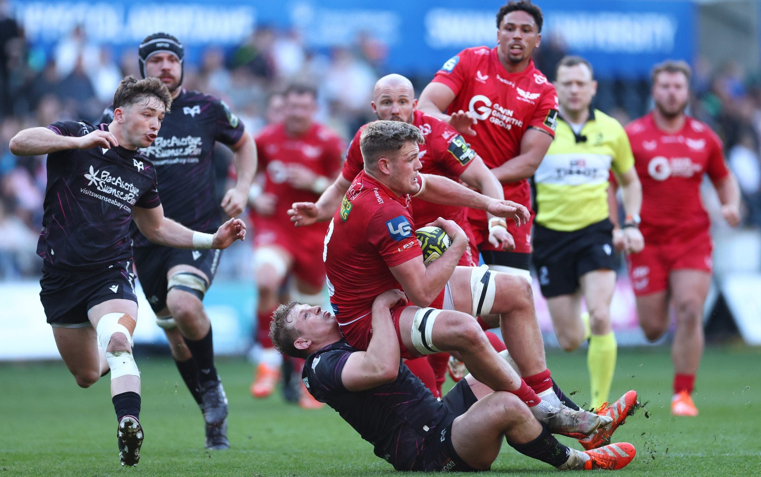 Ospreys v Scarlets
