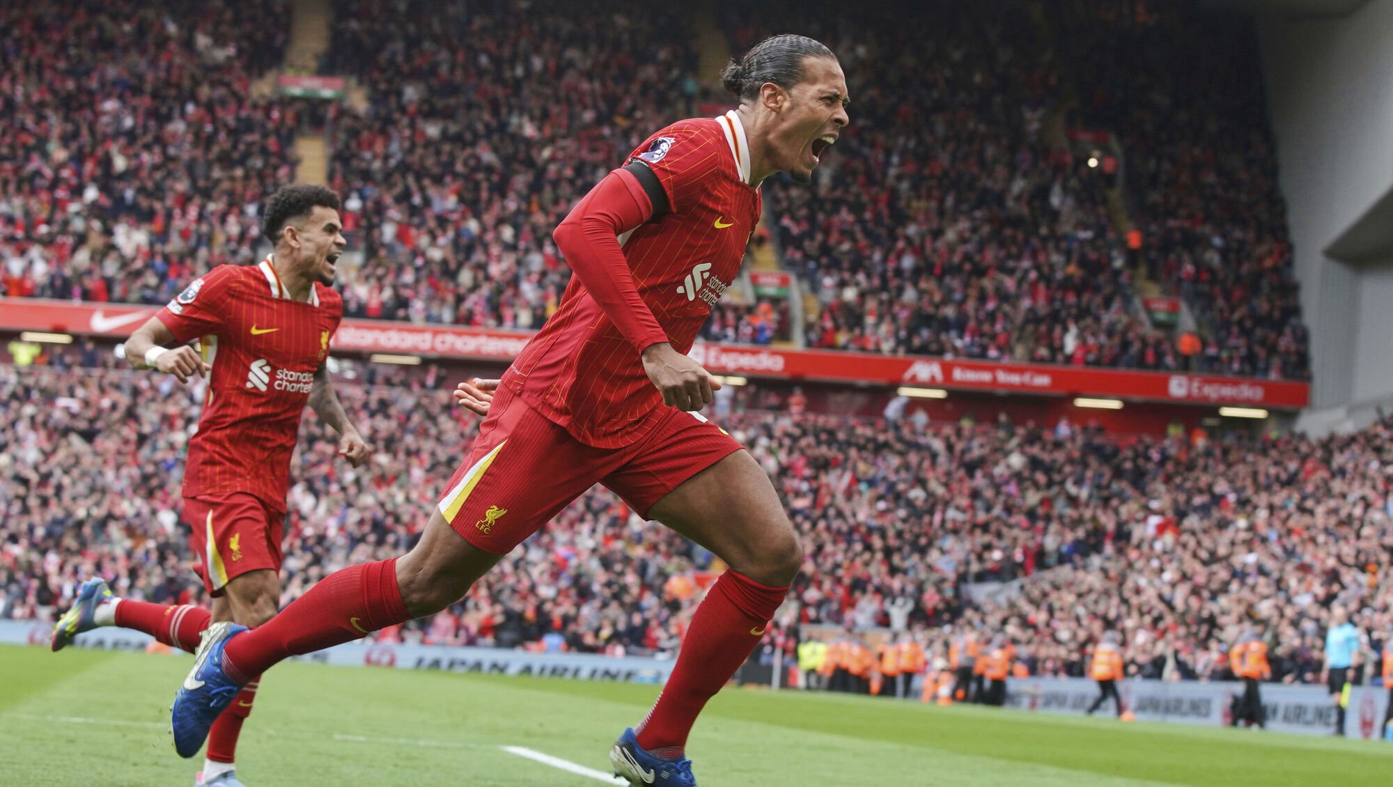 Virgil Van Dijk Explains Why Ronald Araujo Is Thriving At Liverpool