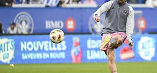 Messi shaken up during Miami-Montreal match, returns after brief absence