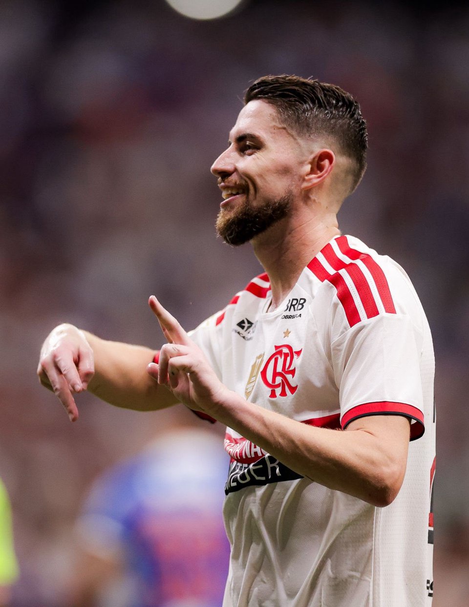 Jorginho comemora gol marcado pelo Flamengo sobre o Bahia, na Arena Fonte Nova - Gilvan de Souza / Flamengo