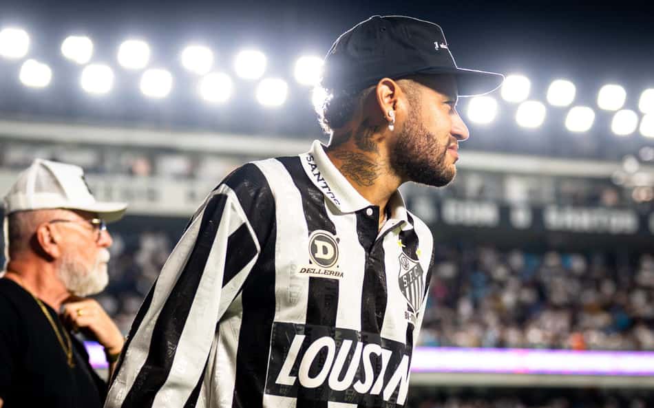 Neymar na partida entre Santos e Palmeiras, realizada na Vila Belmiro, em Santos (SP), na noite desta quarta-feira (28) - (Foto: Lenita Rodrigues/Modus Focus/Folhapress)