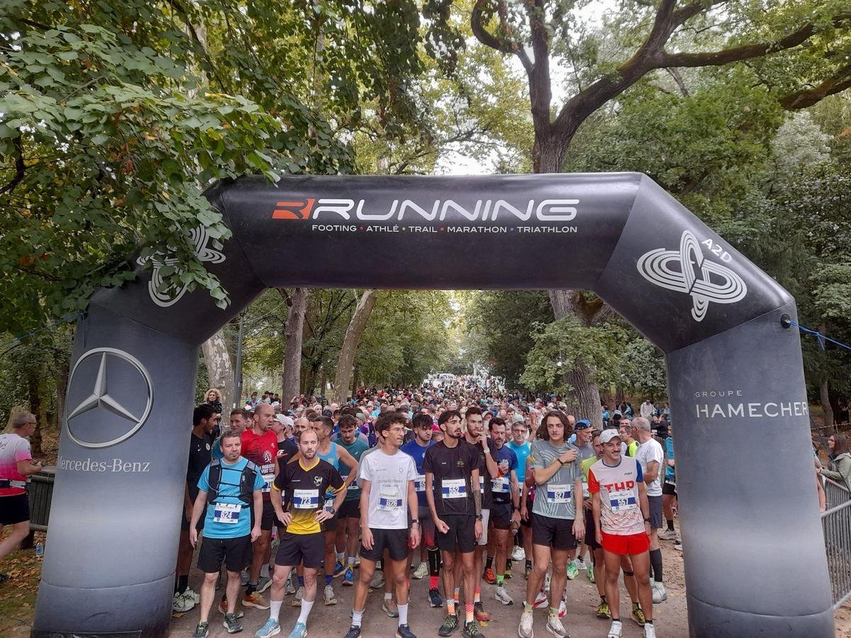 L’impressionnant cortège de coureurs prêt à en découdre lors de la 2e édition des Foulées d’Henri IV à Nérac.