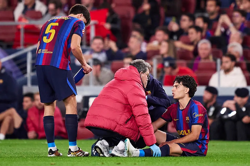 Xavi Espart receiving medical attention.   