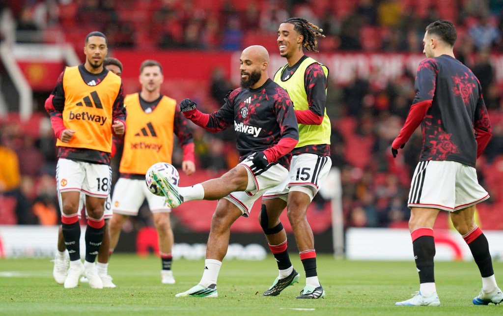 Manchester, UK. 25th Oct, 2026. Bryan Mbeumo of Manchester United (C) warms up during the Manchester United vs AFC Bournemouth Premier League match at Old Trafford, Manchester. Picture credit should read: Andrew Yates/Sportimage Credit: Sportimage Lt