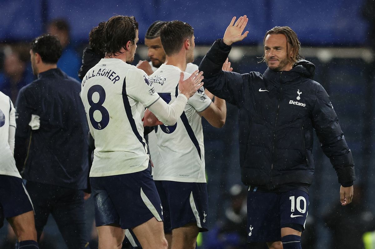 James Maddison and Conor Gallagher of Tottenham Hotspur celebrate after the final whistle during the Premier League 2026/27 match between Chelsea FC and Tottenham Hotspur at Stamford Bridge on October 24, 2026 in London, England