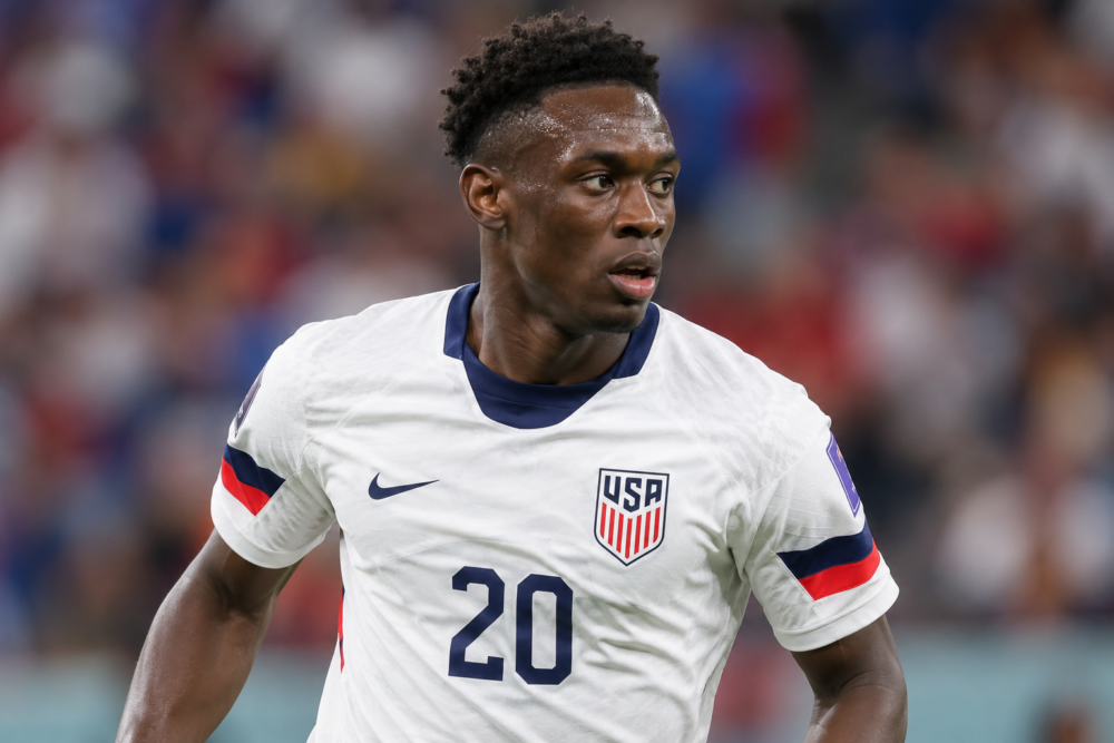 Atacante Folarin Balogun teve suspensão automática de uma partida suspensa pela Fifa durante a Copa do Mundo de 2026.