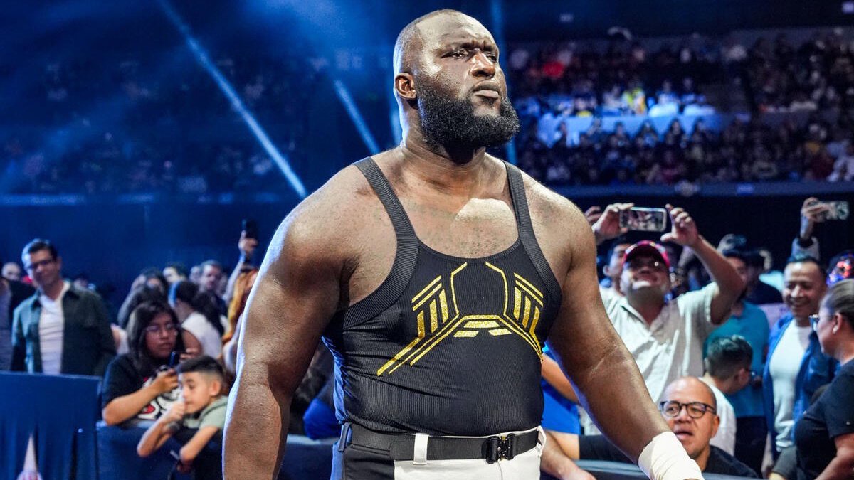 WWE star Omos in AAA
