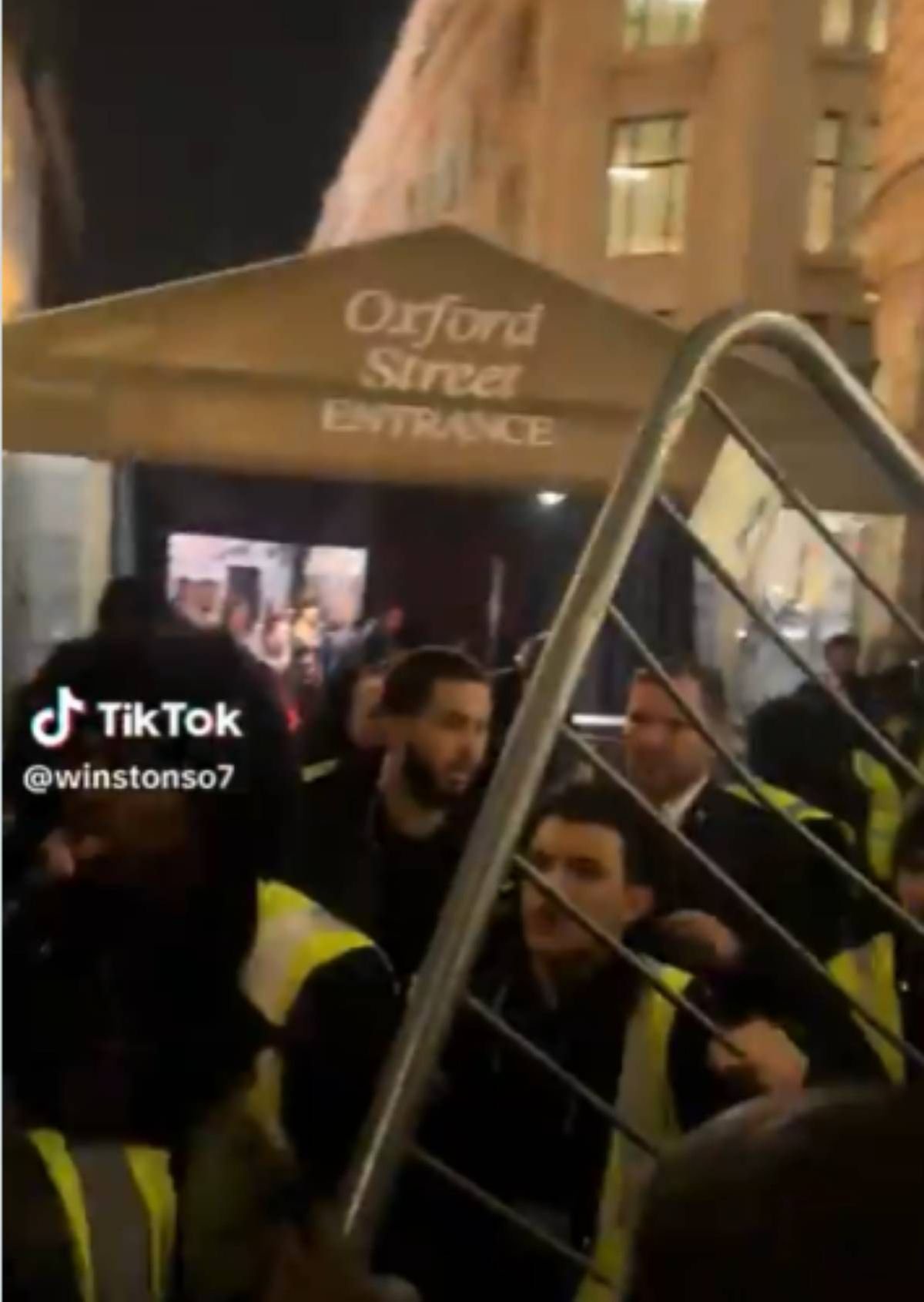 Fans fought with security at the Ballon d'Or awards