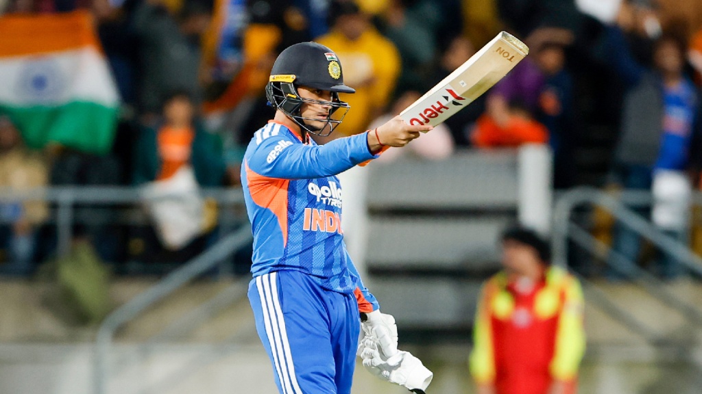 Abhishek Sharma in action. (CREIMAS)