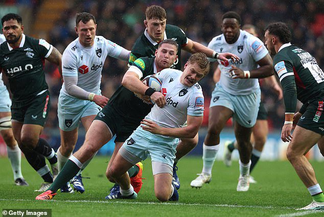 Borthwick suffered a significant blow with an injury to first-choice fly-half Fin Smith (centre), who is in a race against time to be fit for Australia a week on Sunday