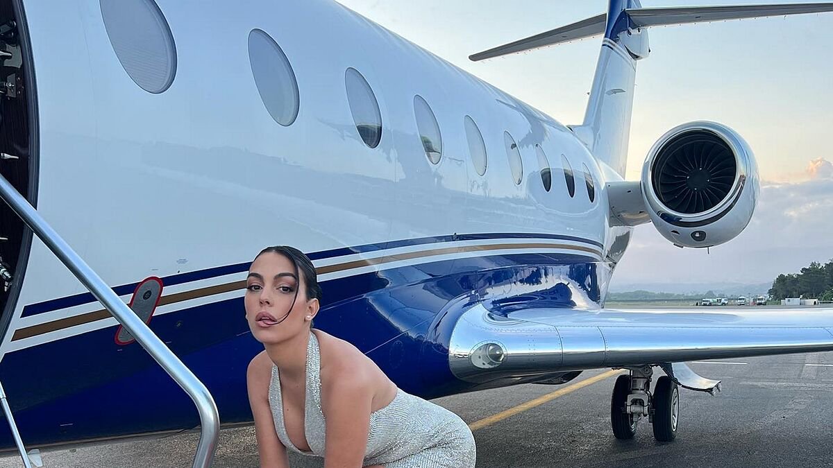 Cristiano Ronaldo puts his 20 million private jet up for sale