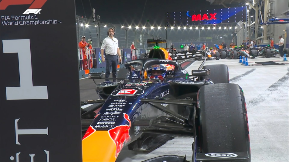 O piloto neerlandês Max Verstappen, durante a classificação do GP de Singapura. (Foto: @F1 no X) 
