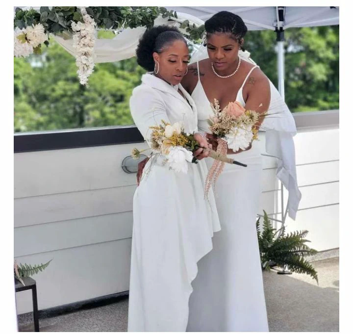 See wedding pictures of beautiful lesbobo couple that has gone viral online