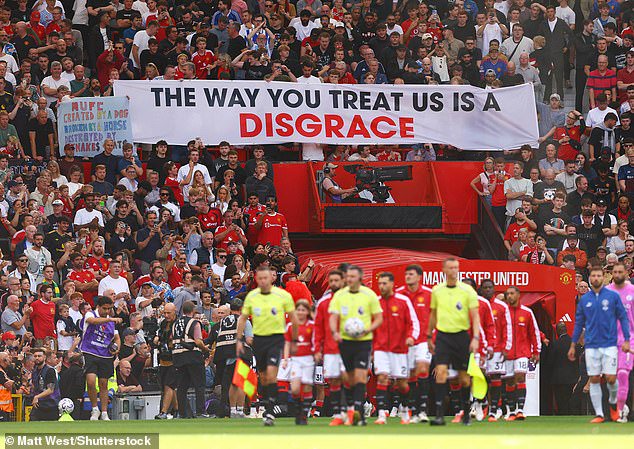 United fans make clear their disgust at the way the club is being run by the Glazers and Ineos