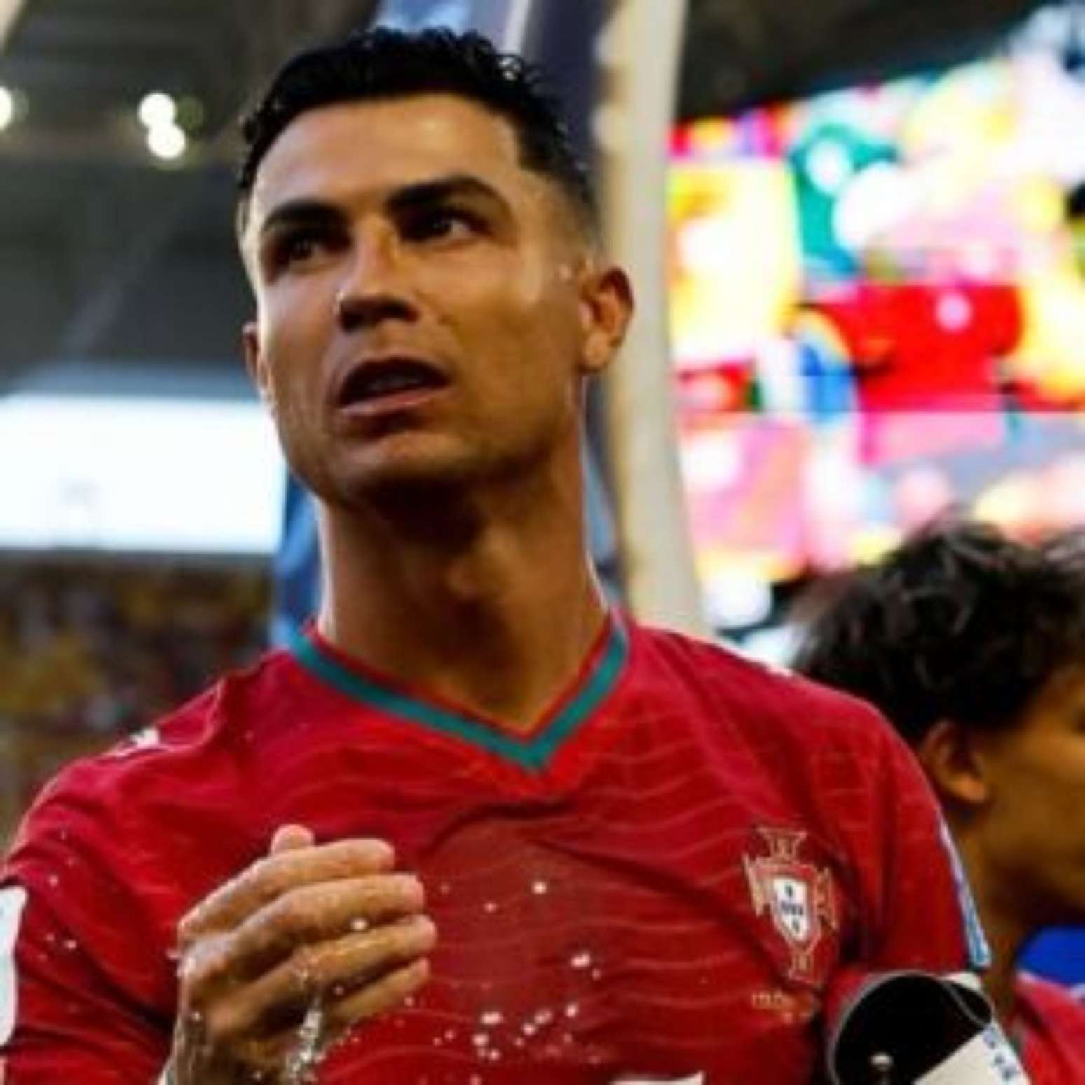 Cristiano Ronaldo foi eleito o melhor Bola de Ouro de todos os tempos após votação titular.