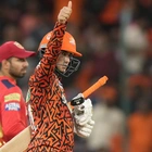 Hyderabad stays in contention for 2nd place in IPL with 4-wicket win over Punjab