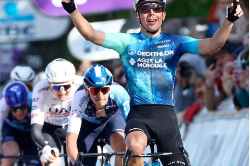 Benoît Cosnefroy, le coureur de la Manche sera parmi les favoris.