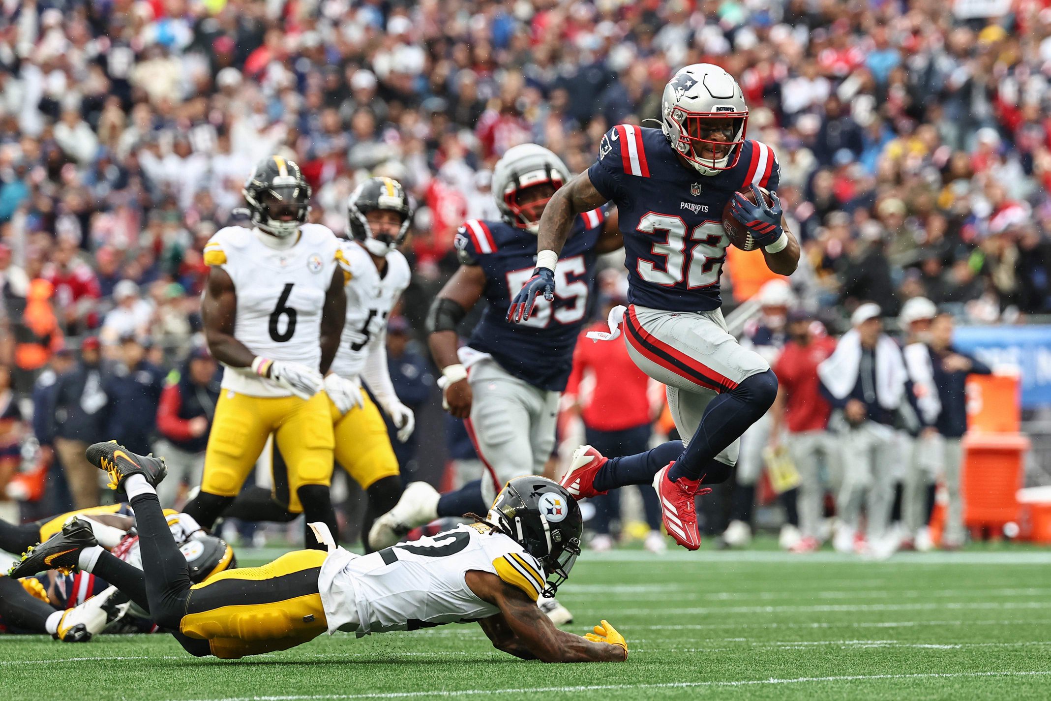 Pittsburgh Steelers v New England Patriots