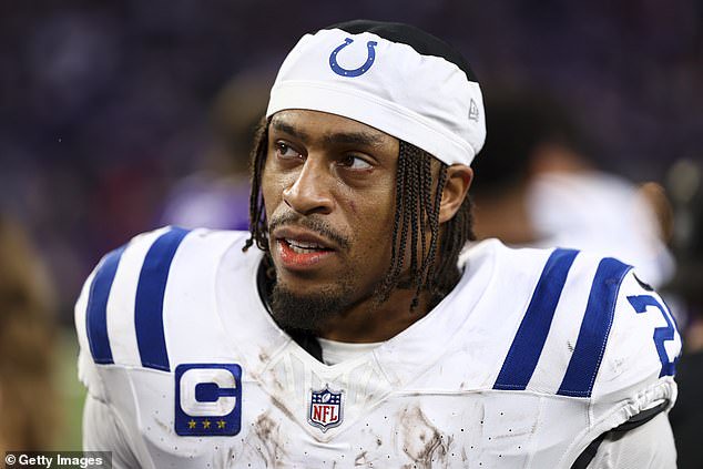Jonathan Taylor was his usual productive self on Sunday, carrying the ball 18 times for 95 yards and a touchdown for the 2-5 Colts, who recently fired general manager Chris Ballard