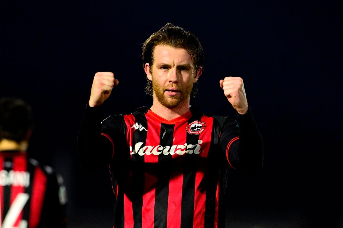 Tyler Harvey of Truro City celebrates after winning  during the National League match between Truro City and Yeovil Town at Truro City Stadium on 26th December 2025  Photo: Tom Sandberg/PPAUK