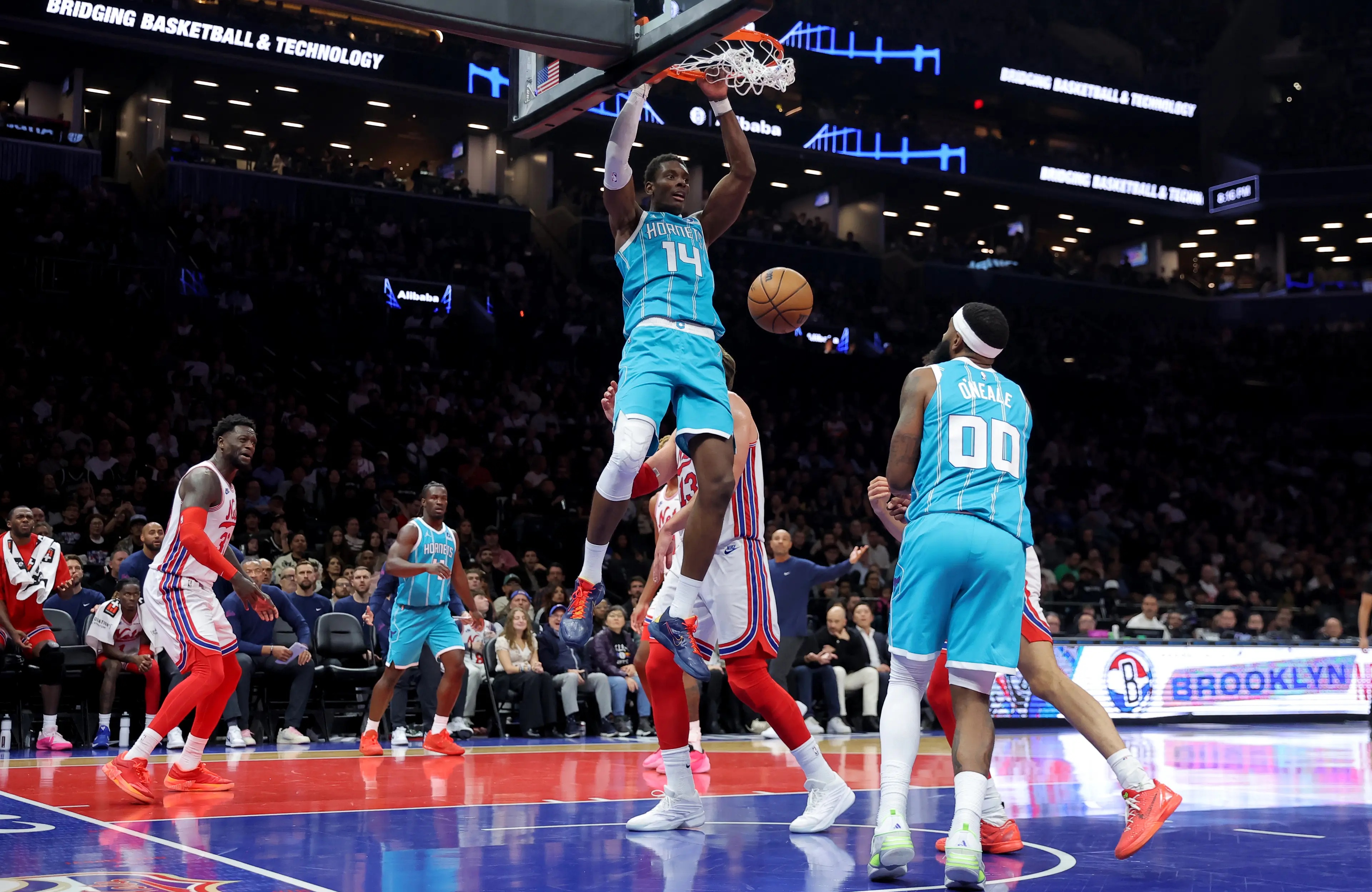 Diabaté et Gobert démarrent fort, Risacher rate sa première : retour sur le lancement de la saison NBA des Français