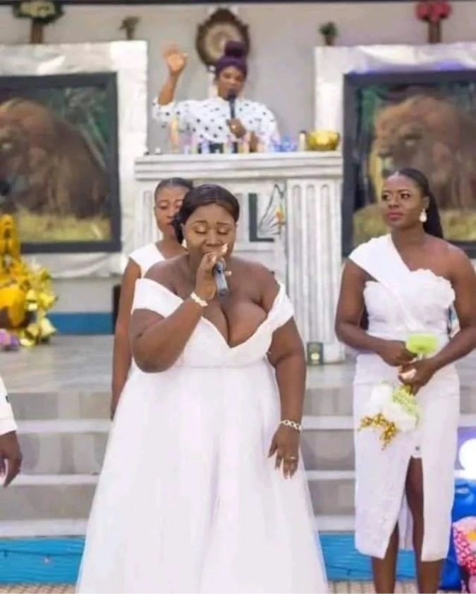 2de3a4984a564d73ba86f11226475a45?quality=uhq&format=webp&resize=720 See The Ashawo Dress A Lady Wore To Church That Got People Talking -See Photos