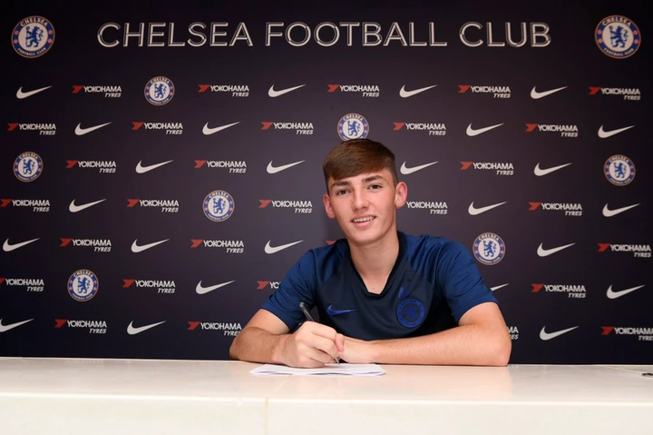 Billy Gilmour signs new long term contract with Chelsea » Chelsea News