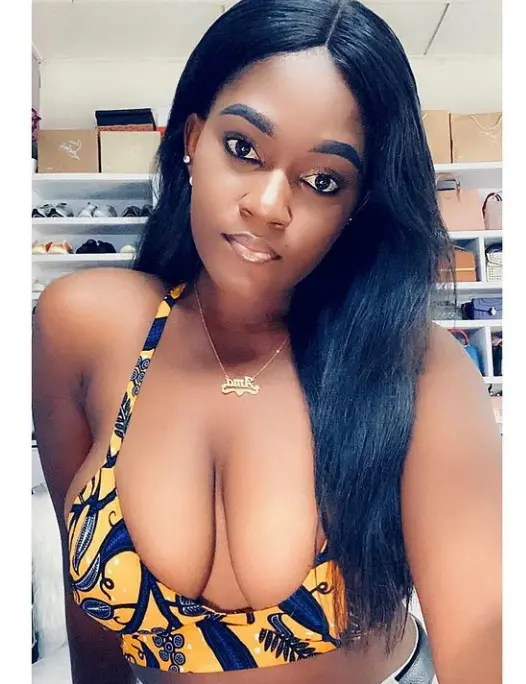 Check Lovely Pictures Ghanaian Lady Carpenter (See Photos)