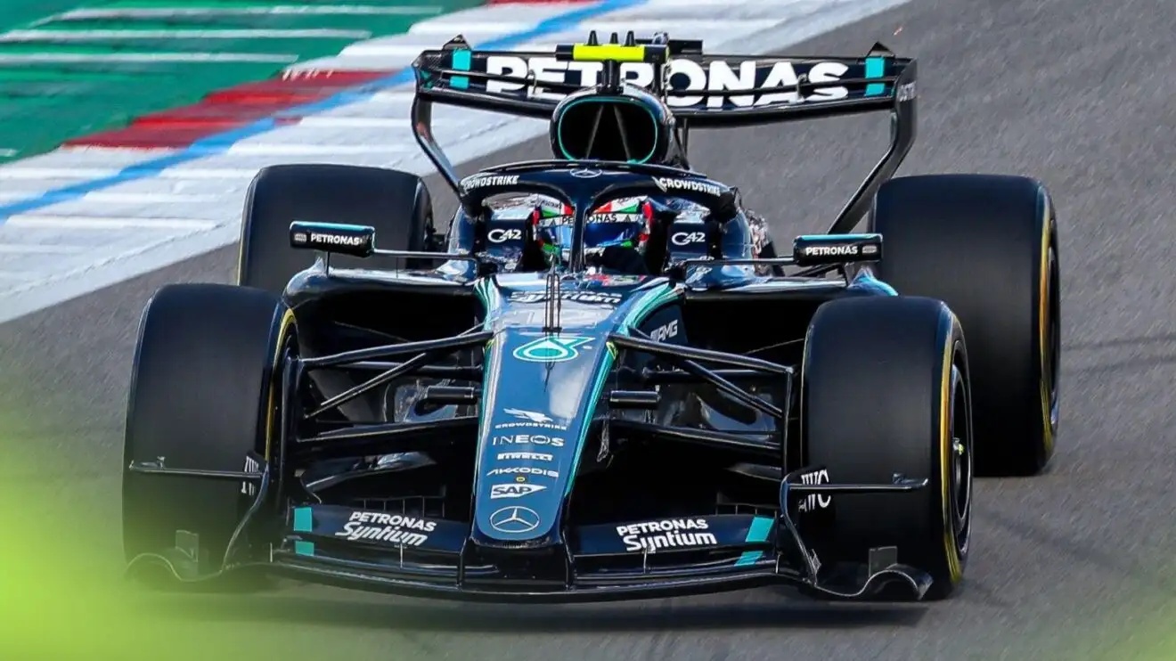 Kimi Antonelli driving the Mercedes W17 at the 2026 United States Grand Prix