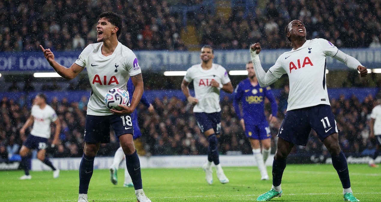 Tottenham Beats Chelsea 2-0 to End Stamford Bridge Drought