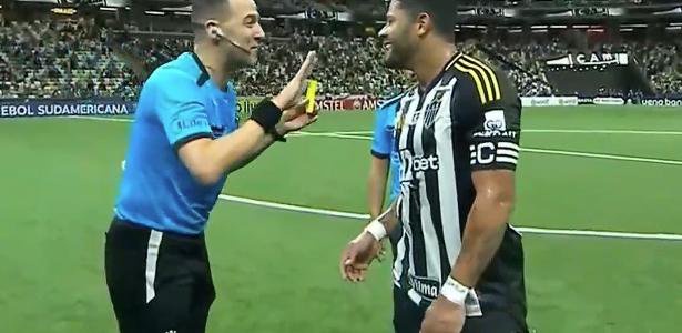 Esteban Ostojich apita Palmeiras x Fluminense pela Libertadores