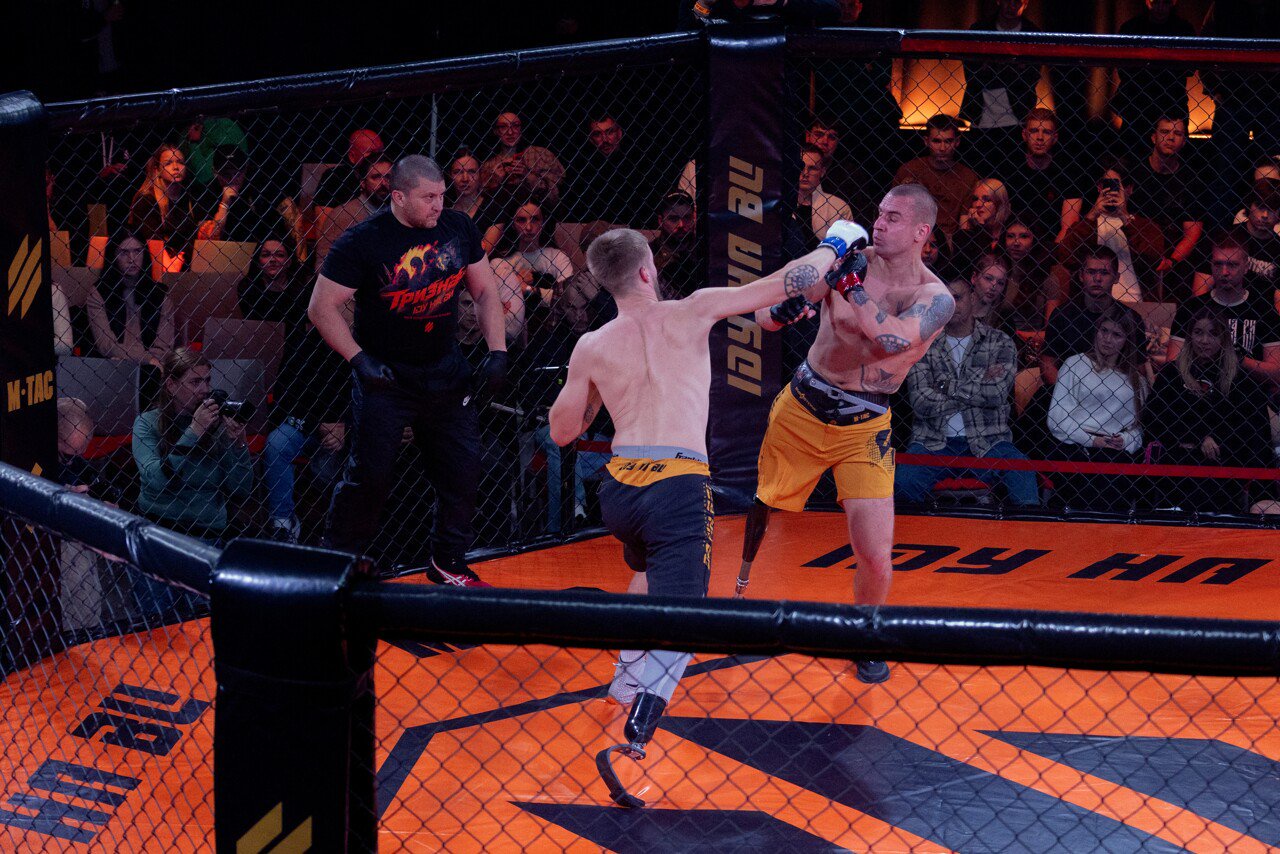 La chaîne payante RMC Sport, qui vient d'être rachetée par le groupe CMA Media, va-t-elle continuer de diffuser les combats de l'UFC ?