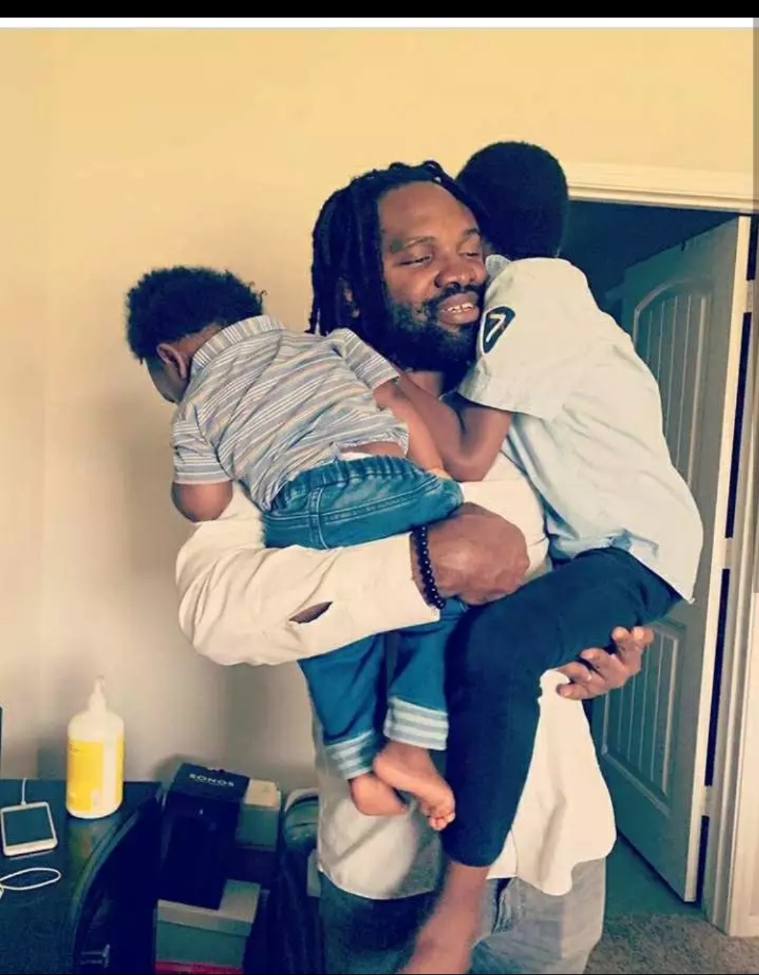 2ff5dfe6f3eb97d8cd46bb3072caa9a8?quality=uhq&format=jpeg&resize=720&watermark=false