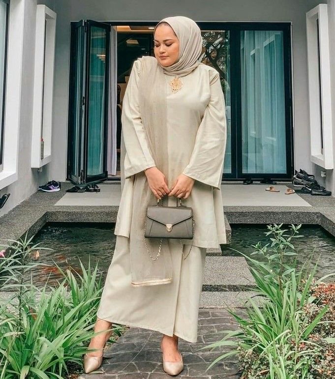 6 Model Baju Pesta untuk Orang Gemuk Berhijab, Fashionable!